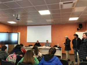 Studenti scuola Colombo nella nostra sede, 8 aprile 2019